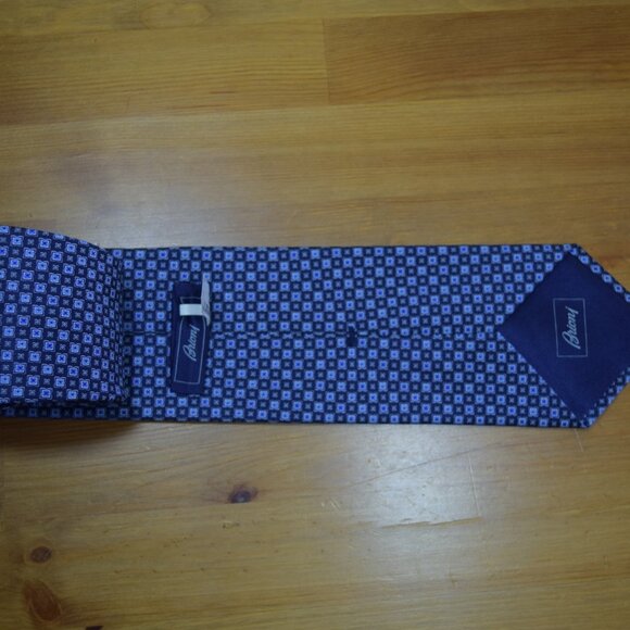 $840 New BRIONI Navy Aqua Blue Floral Medallion Handmade Italy Silk Neck Tie - Picture 10 of 15